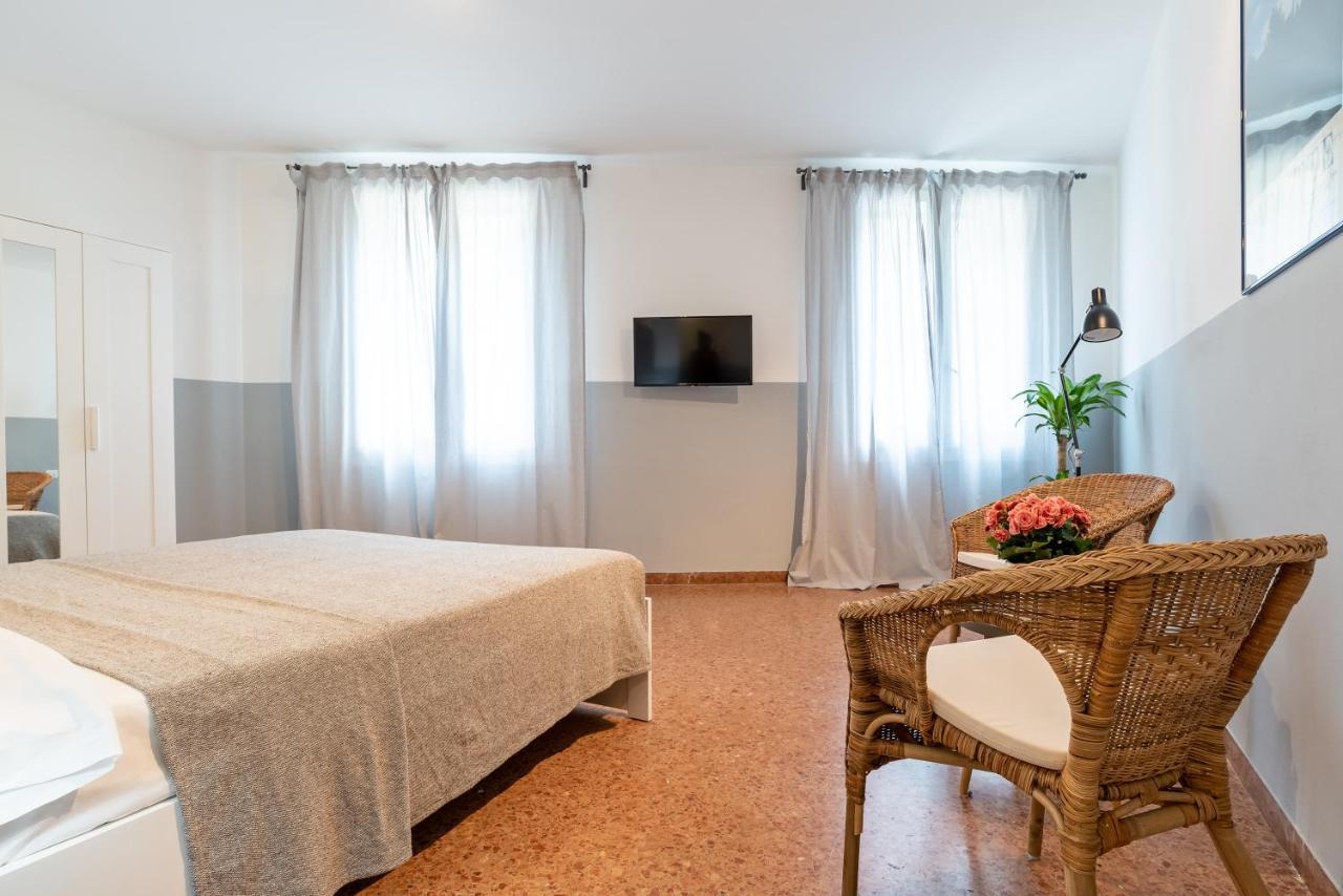 Marinali Rooms Bassano del Grappa Exterior foto
